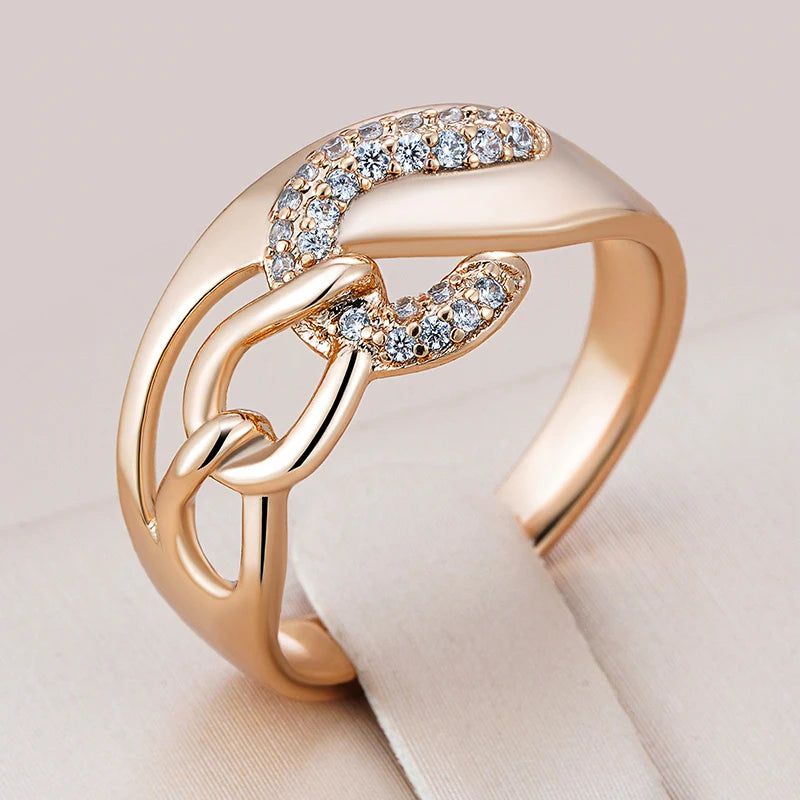 Unique Shiny Natural Zircon Rose Gold Cocktail Ring - Modern Ethnic Jewelry