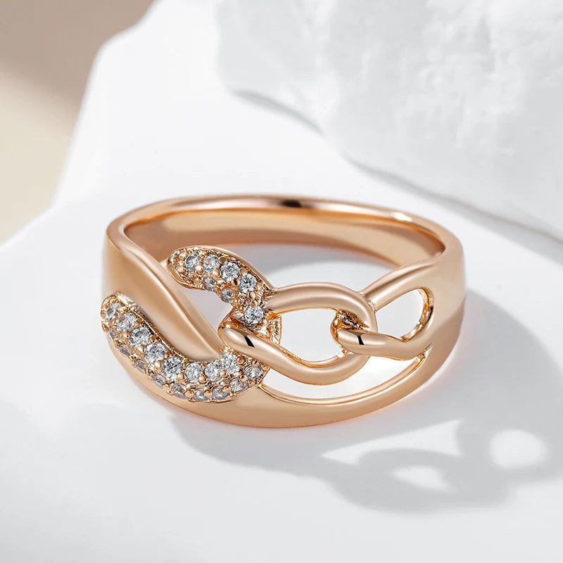 Unique Shiny Natural Zircon Rose Gold Cocktail Ring - Modern Ethnic Jewelry