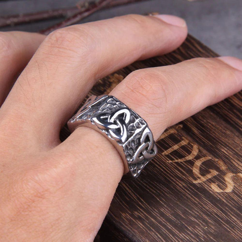 Unisex 316L Stainless Steel Viking Valknut Ring - Retro Norse Amulet Jewelry for Men and Women