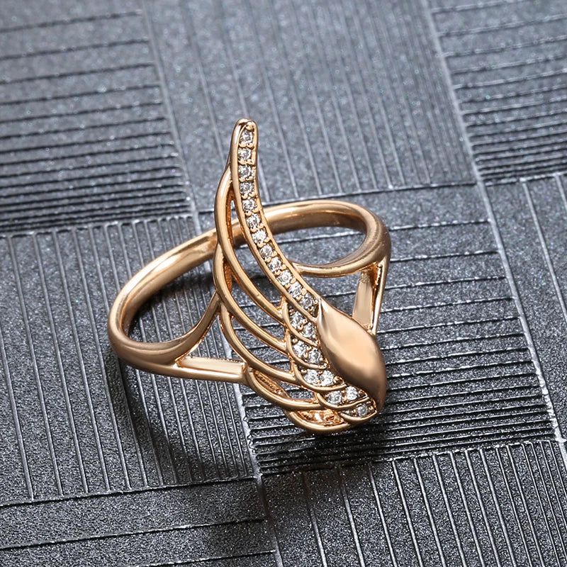 Vintage 585 Rose Gold Angel Wings Ring with Natural Zircon