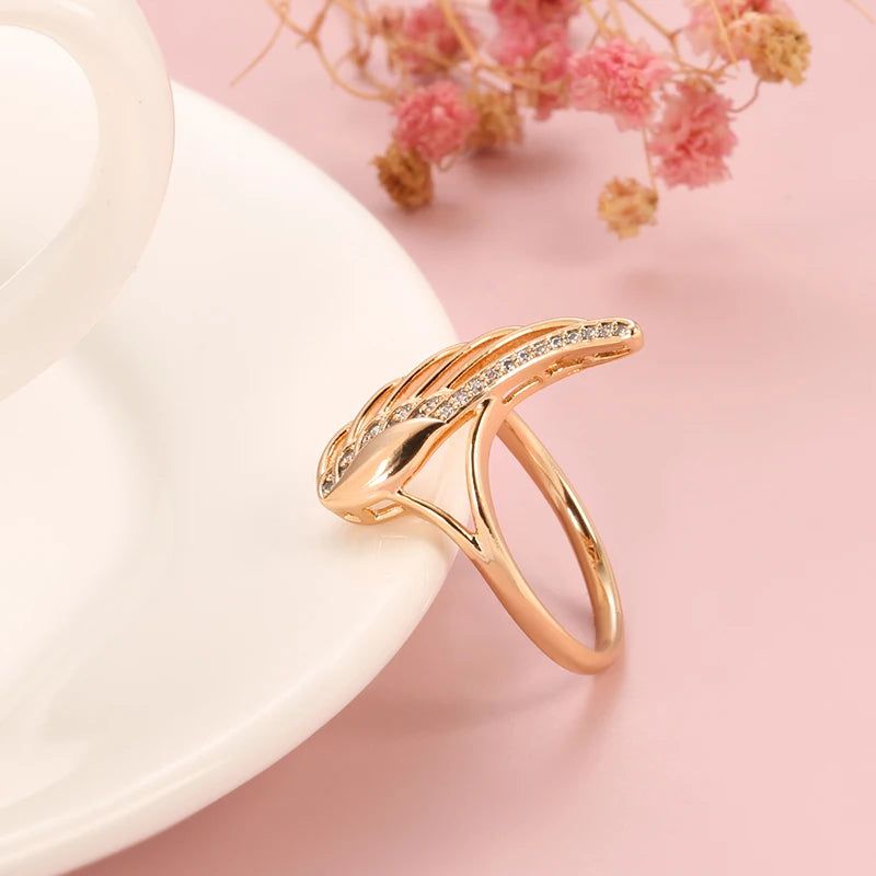 Vintage 585 Rose Gold Angel Wings Ring with Natural Zircon