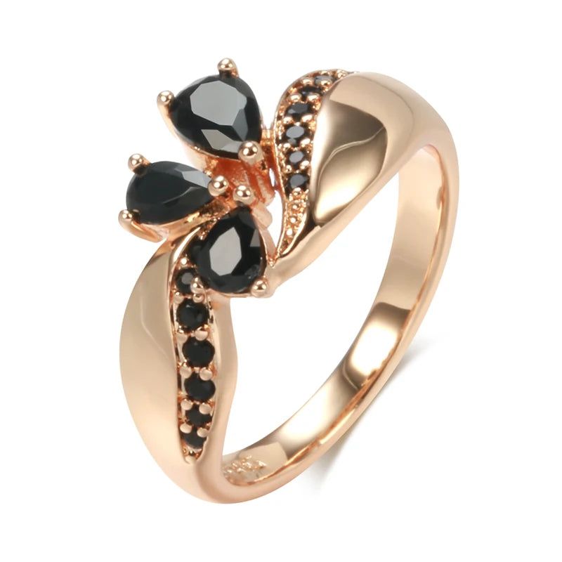 Vintage 585 Rose Gold Crystal Flower Ring with Hot Black Natural Zircon