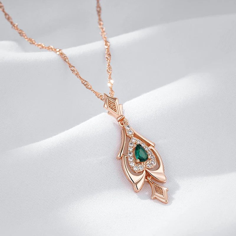 Vintage Elegance: 585 Rose Gold Crystal Flower Pendant Necklace with Green Natural Zircon