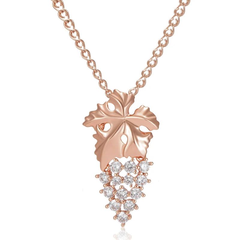 Vintage Elegance: New Rose Gold Plated Natural Zircon Grape Pendant Necklace