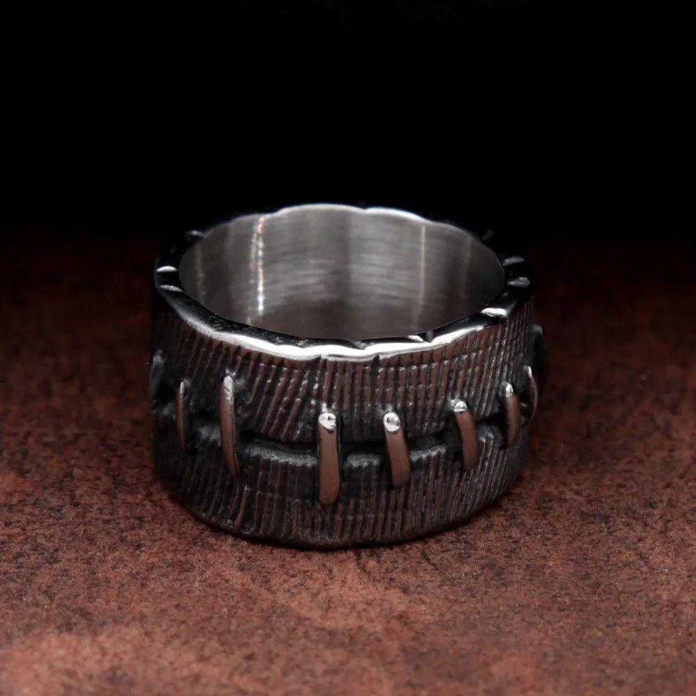 Vintage Gothic Punk Biker Ring - Creative Chimeric Suture Stainless Steel Jewelry for Men and Women, Sizes 7 to 15