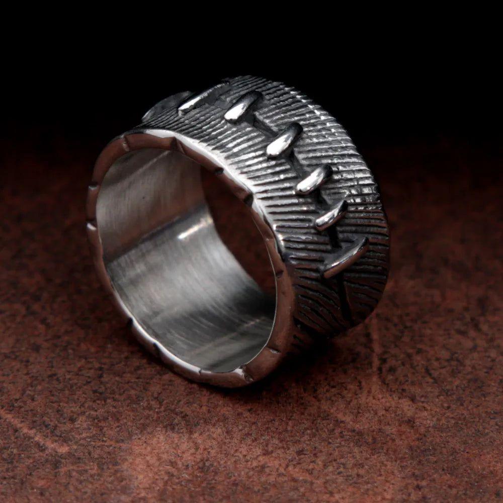 Vintage Gothic Punk Biker Ring - Creative Chimeric Suture Stainless Steel Jewelry for Men and Women, Sizes 7 to 15