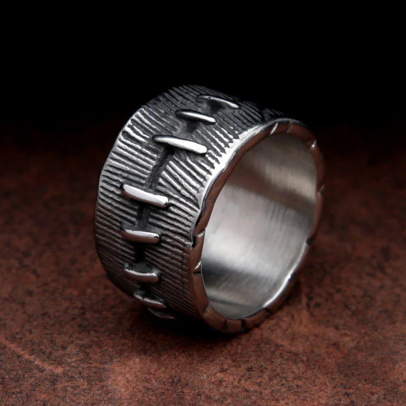 Vintage Gothic Punk Biker Ring - Creative Chimeric Suture Stainless Steel Jewelry for Men and Women, Sizes 7 to 15