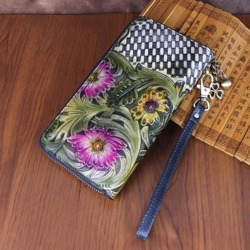 Vintage Handcrafted Genuine Leather Women's Clutch Wallet - Retro Cowhide Card Holder and Phone Purse