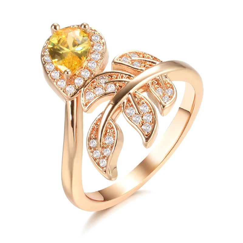 Vintage Hollow Crystal Flower Ring in 585 Rose Gold with Yellow Natural Zircon