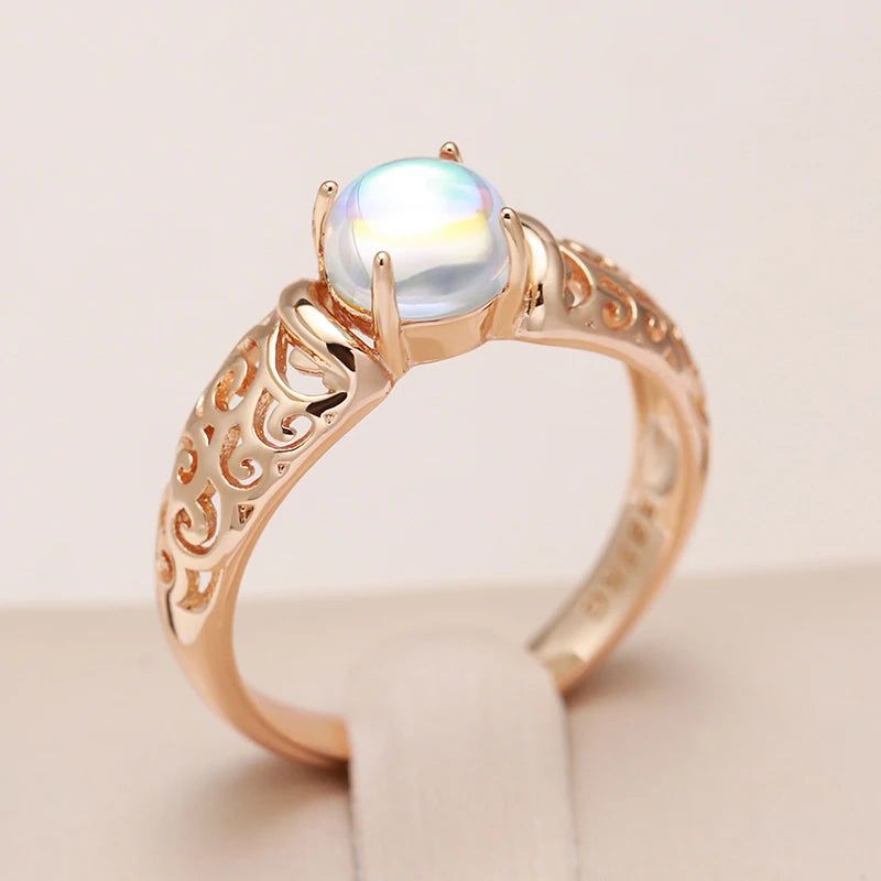 Vintage Hollow Flower Moonstone Ring in 585 Rose Gold - Elegant Bridal Jewelry