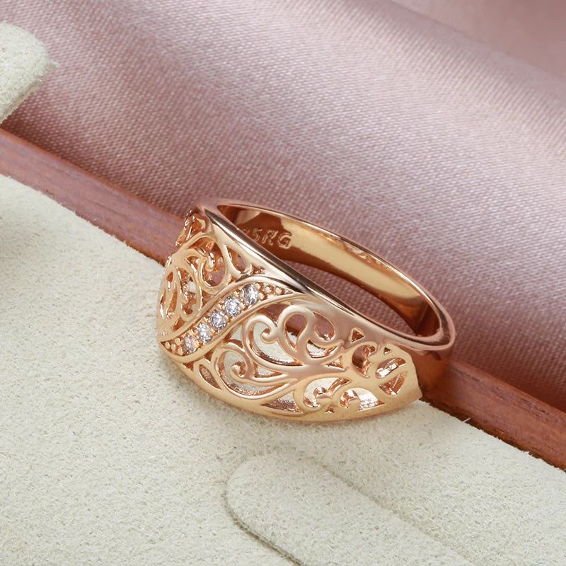 Vintage Hollow Flower Ring in 585 Rose Gold with Natural Zircon and Micro Wax Inlay