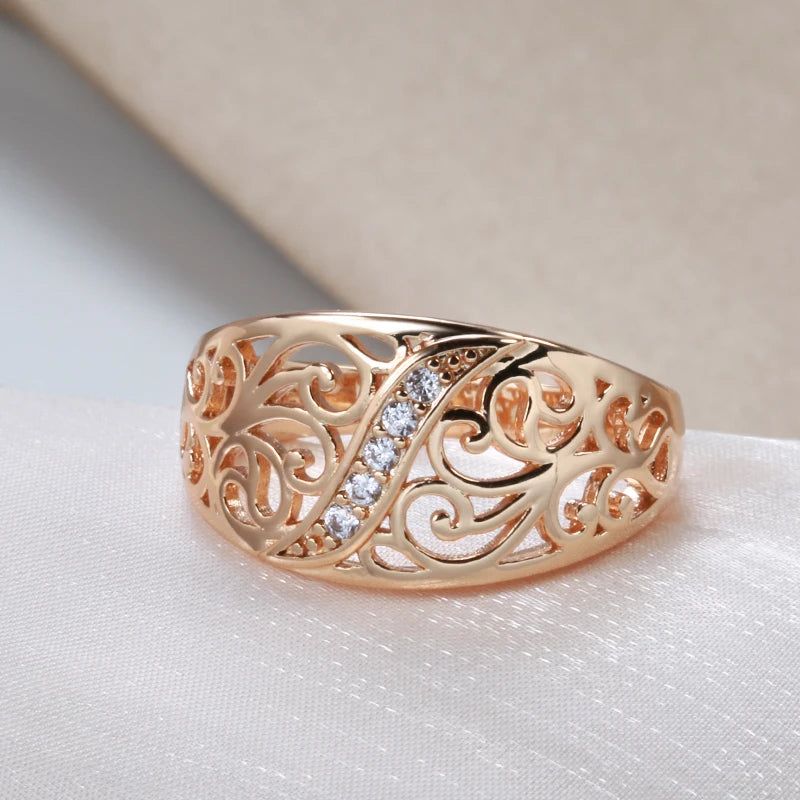 Vintage Hollow Flower Ring in 585 Rose Gold with Natural Zircon and Micro Wax Inlay