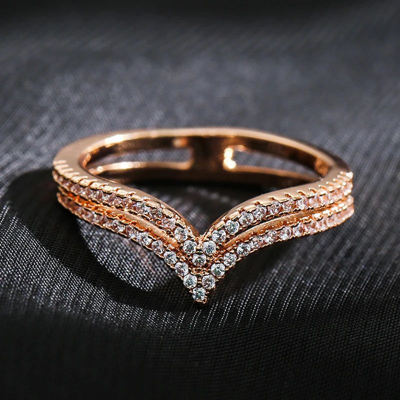 Vintage-Inspired 585 Rose Gold Double Row Micro-Wax Inlay Ring with Natural Zircon