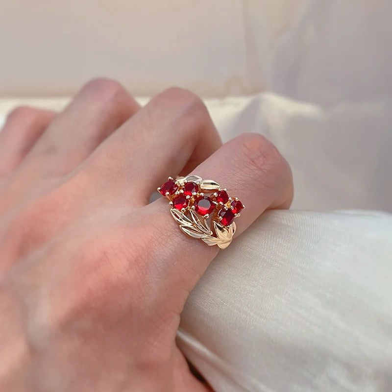 Vintage-Inspired 585 Rose Gold Flower Ring with Red Natural Zircon and Crystal Accents