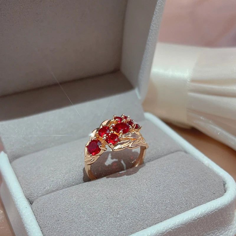 Vintage-Inspired 585 Rose Gold Flower Ring with Red Natural Zircon and Crystal Accents