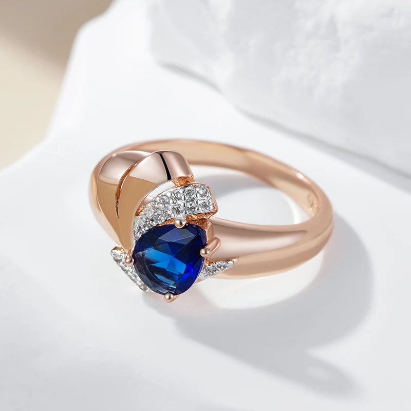 Vintage-Inspired Blue Zircon Cocktail Ring in 585 Rose Gold and Silver Mix