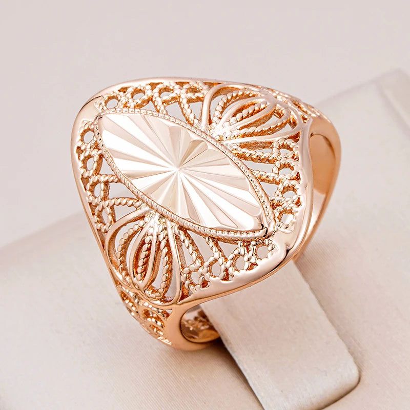 Vintage-Inspired Glossy Geometric Ring in 585 Rose Gold Plated Copper