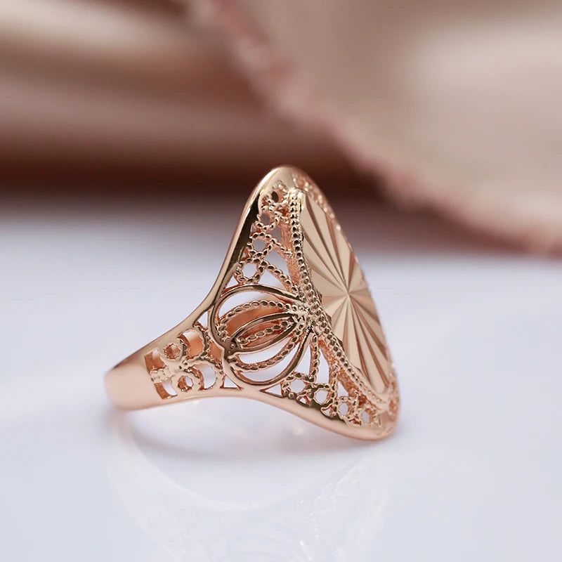 Vintage-Inspired Glossy Geometric Ring in 585 Rose Gold Plated Copper