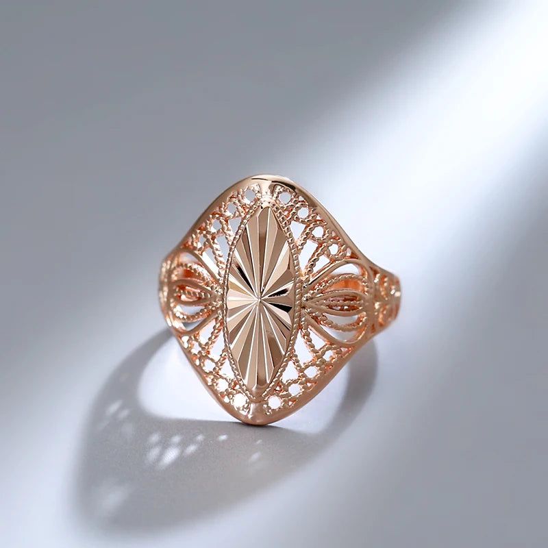 Vintage-Inspired Glossy Geometric Ring in 585 Rose Gold Plated Copper