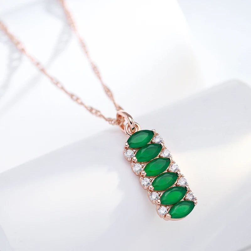 Vintage-Inspired Green Natural Zircon Square Pendant Necklace in 585 Rose Gold Finish