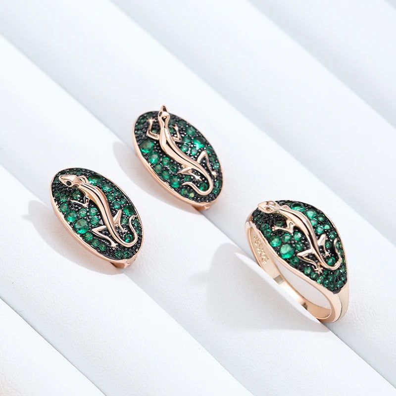 Vintage-Inspired Green Zircon Lizard Ring in 585 Rose Gold and Black Plating - Unique Animal Punk Jewelry