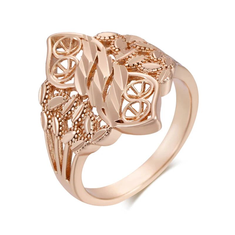 Vintage-Inspired Hollow Rhombus Ring in 585 Rose Gold with Natural Cubic Zirconia