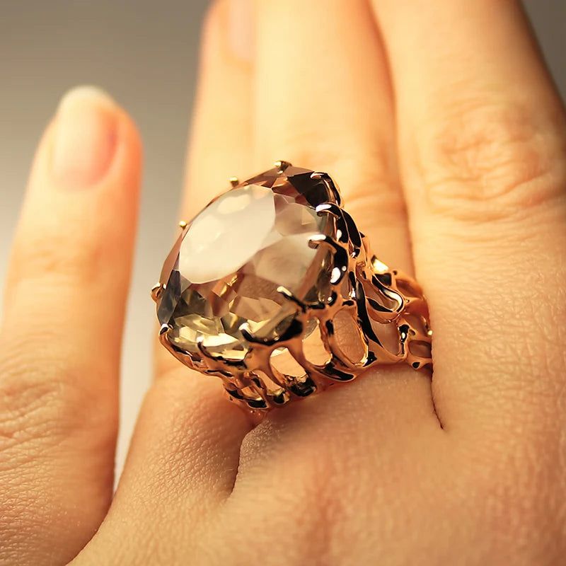 Vintage-Inspired Pink Square CZ Zircon Cocktail Ring in 585 Gold