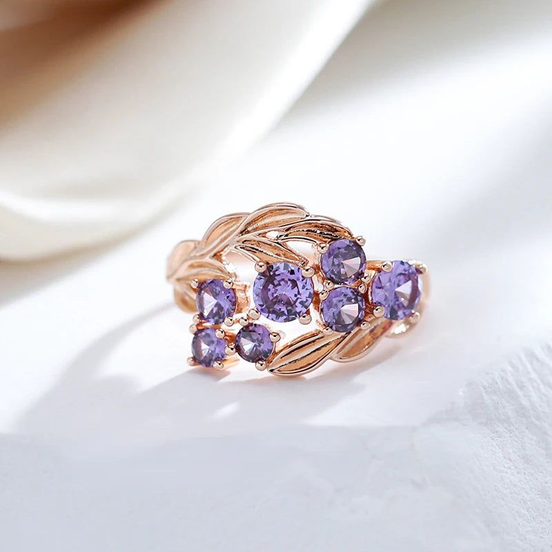 Vintage-Inspired Shiny Purple Zircon Cocktail Ring in 585 Rose Gold Finish