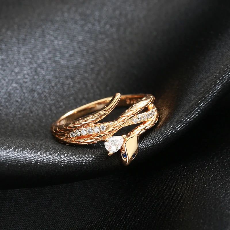 Vintage Punk Rock Snake Ring in 585 Rose Gold with Natural Zircon Accents