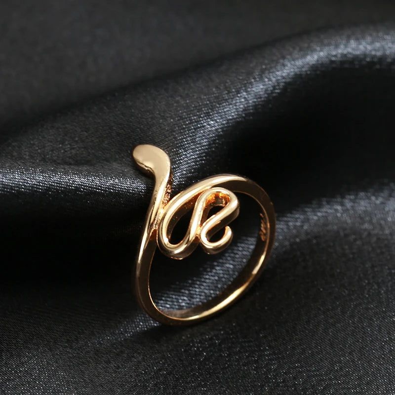 Vintage Punk Rock Snake Ring in 585 Rose Gold with Natural Zircon Accents