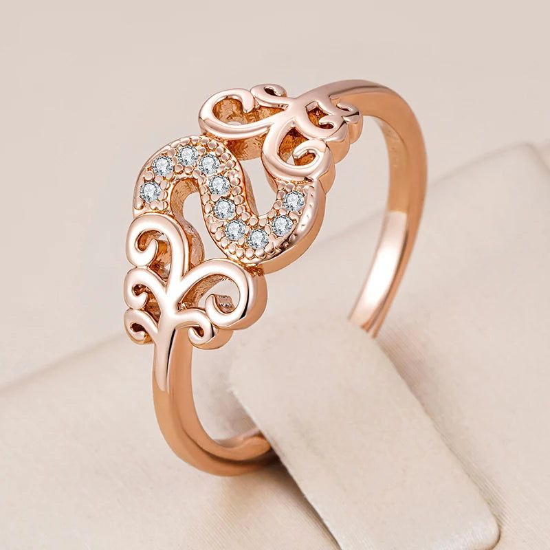 Vintage Rose Gold Crystal Flower Ring with Natural Zircon Accents