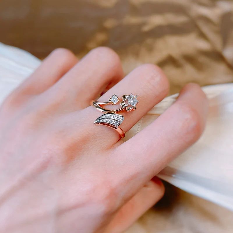 Vintage Rose Gold Flower Ring with Natural Zircon and Micro-wax Inlay Crystal