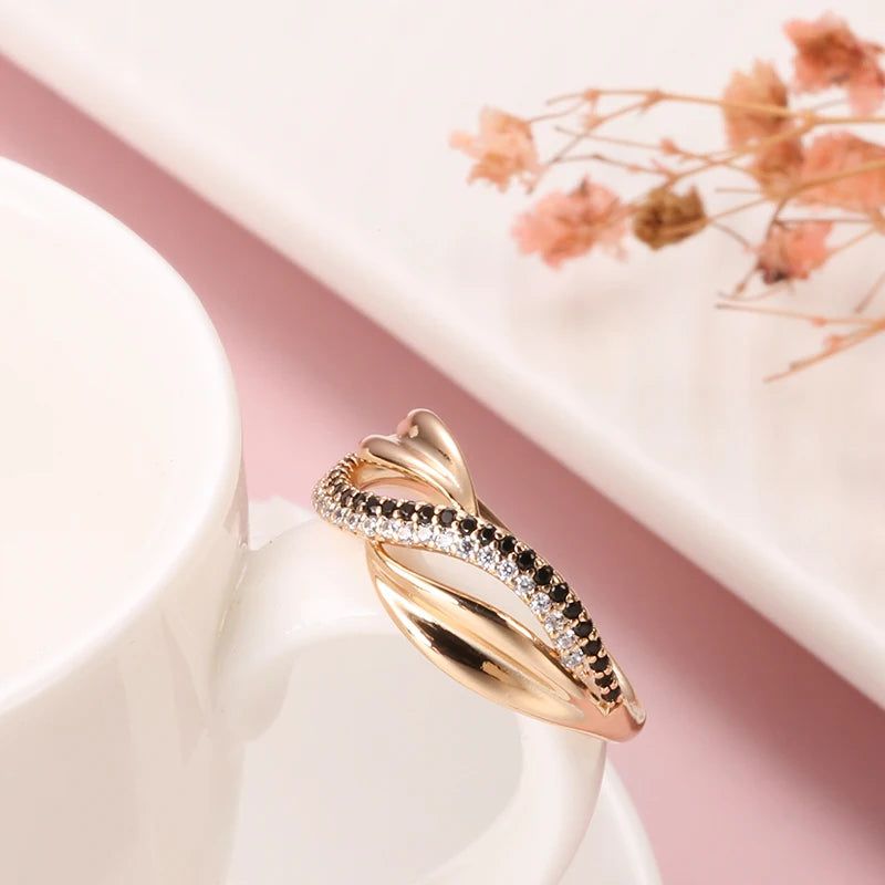 Vintage Rose Gold Hollow Wave Ring with Natural Zircon 585