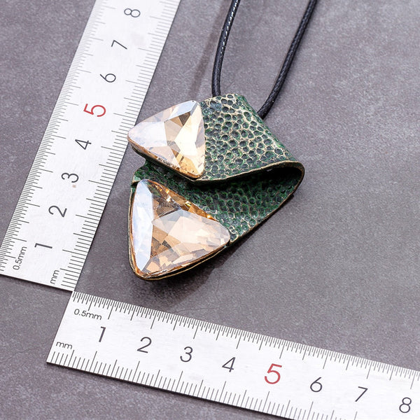 Abstract Design Boho Chic Textured Metal Pendant Necklace
