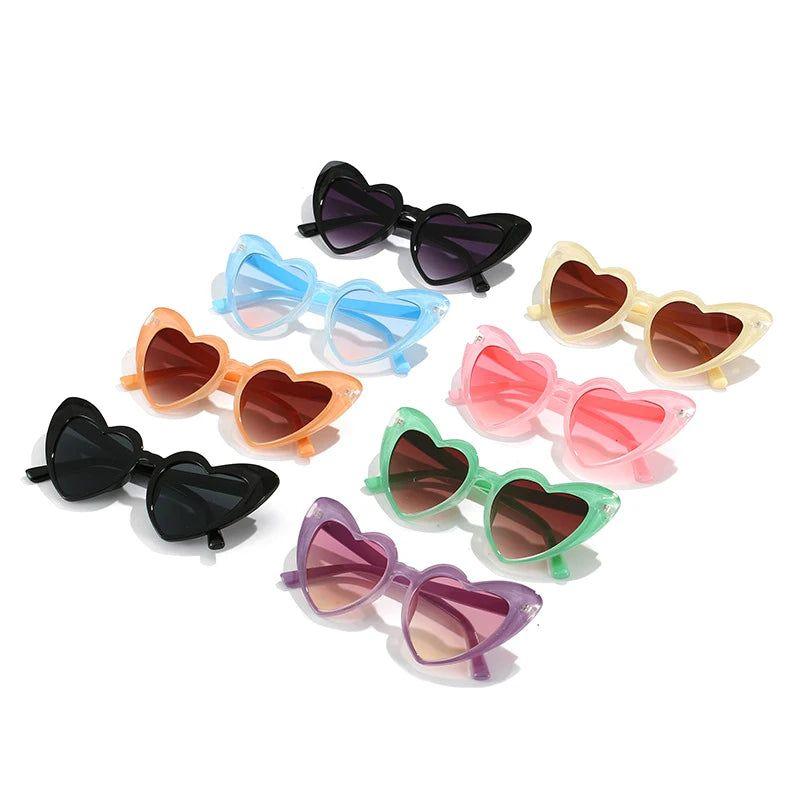 Chic Heart-Shaped Retro Jelly Sunglasses with UV400 Protection and Gradient Lenses - Lucid Fantasy 