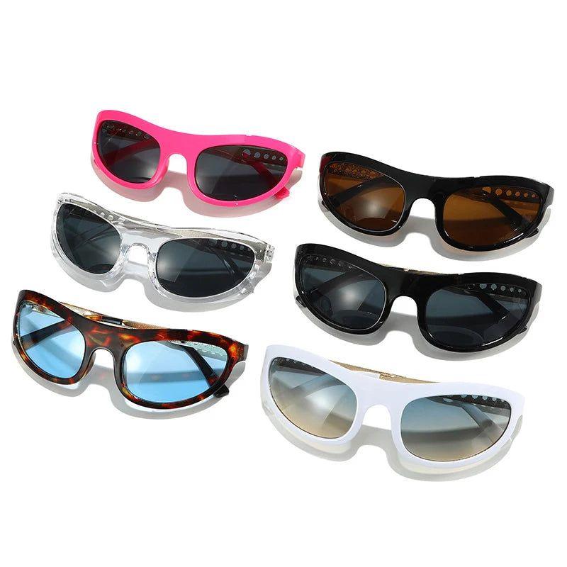 Chic Retro Cat Eye Sunglasses with UV400 Protection and Elegant Metal Accents - Lucid Fantasy 