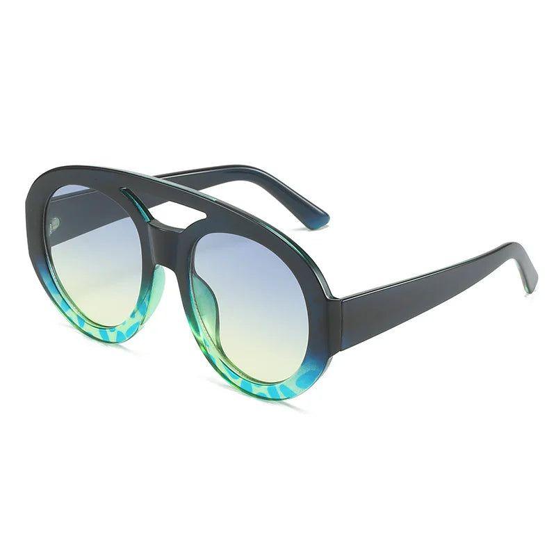 Chic Retro Gradient Oval Goggle Sunglasses with UV400 Protection - Lucid Fantasy 