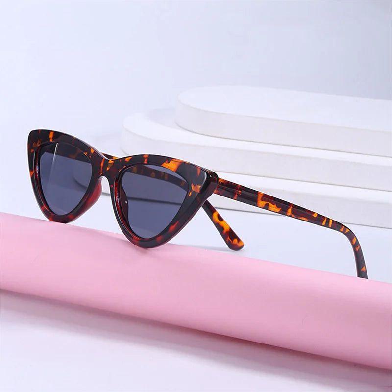 Chic Retro Leopard Cat Eye Sunglasses with UV400 Protection - Lucid Fantasy 