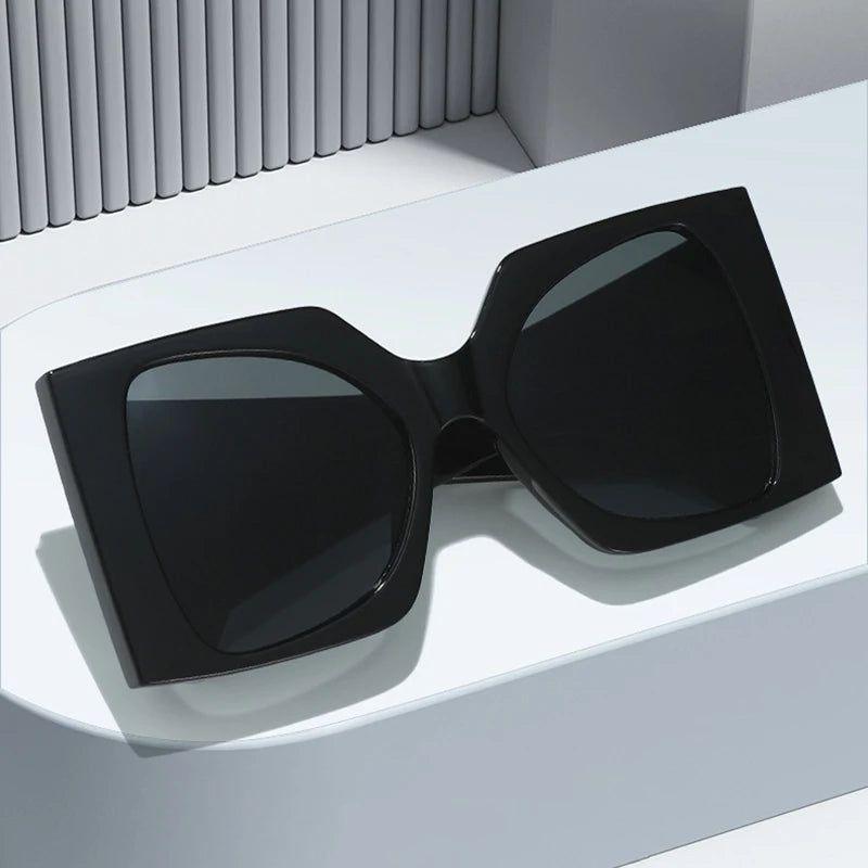 Classic Oversized Dual-Tone Square Sunglasses with UV400 Shielding - Lucid Fantasy 