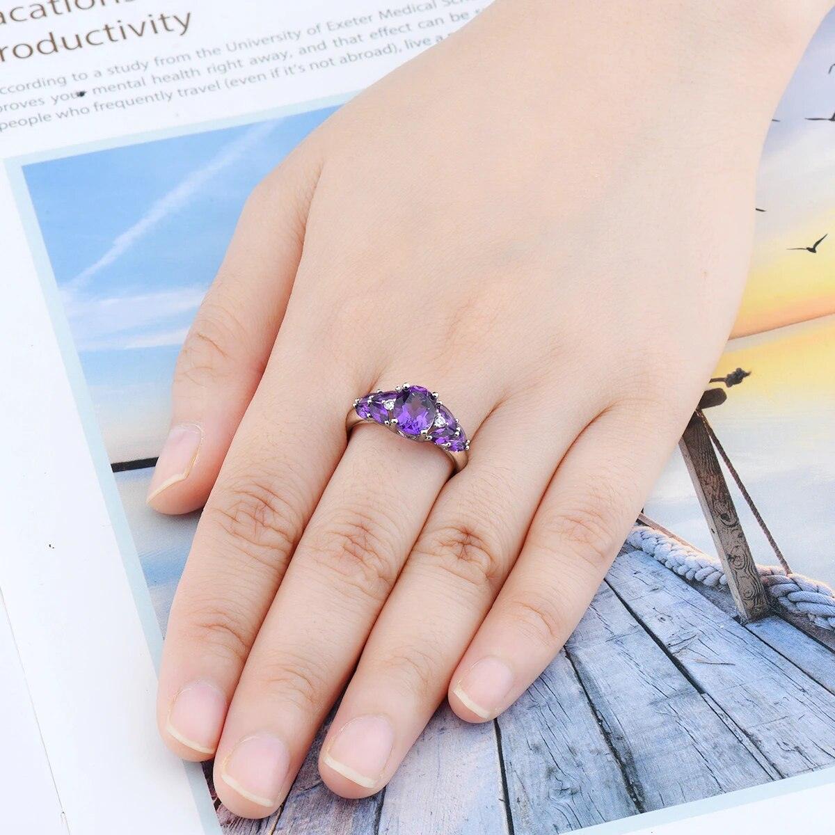 Classic Vintage 2.5 Carat Natural Amethyst and Silver Ring with Classic Design - Lucid Fantasy 