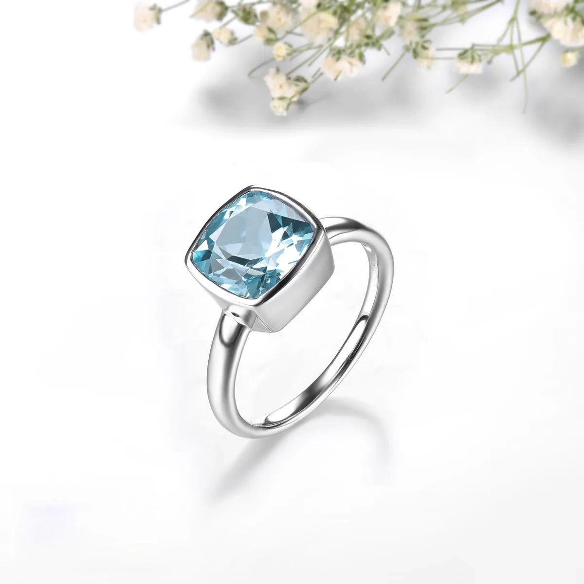 Classic Vintage Sky Blue Topaz Ring in Sterling Silver - 2.7 Carats Classic Design S925 - Lucid Fantasy 