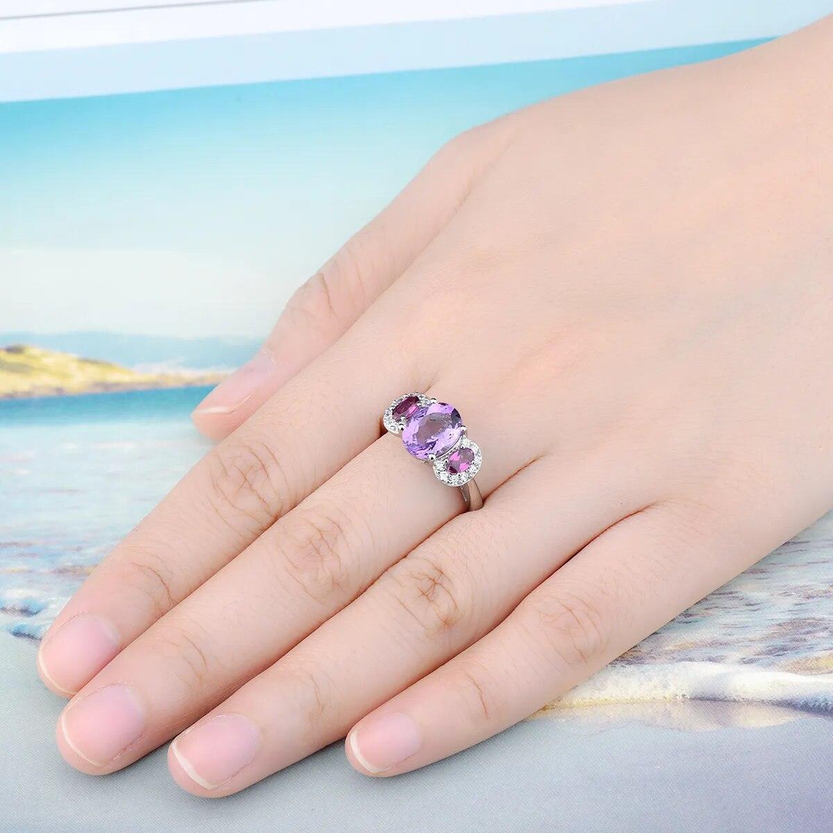 Classic Vintage Sterling Silver Ring with 3.2 Carats of Natural Amethyst and Rhodolite Garnet - Lucid Fantasy 