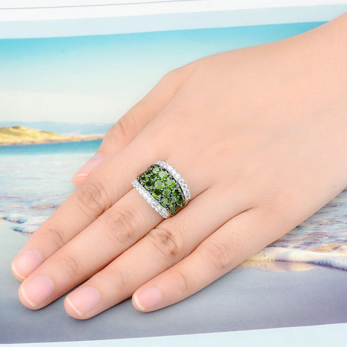 Classic Vintage-Style 5-Carat Natural Chrome Diopside and Garnet Sterling Silver Ring - Lucid Fantasy 