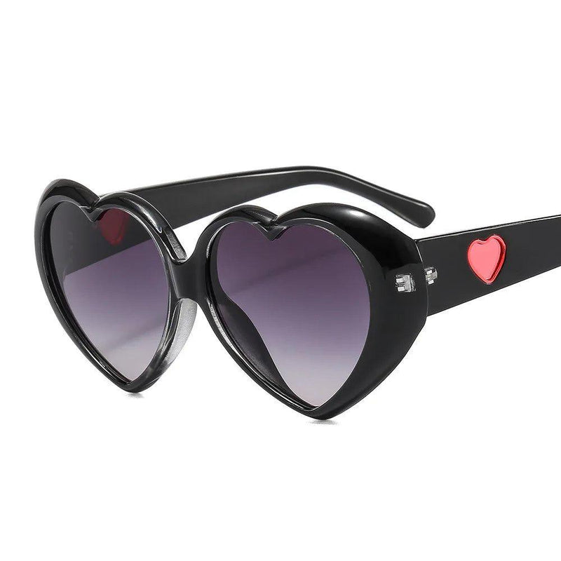 Fashionable Gradient Heart Sunglasses with Colorful Love-Inspired Frames - Lucid Fantasy 