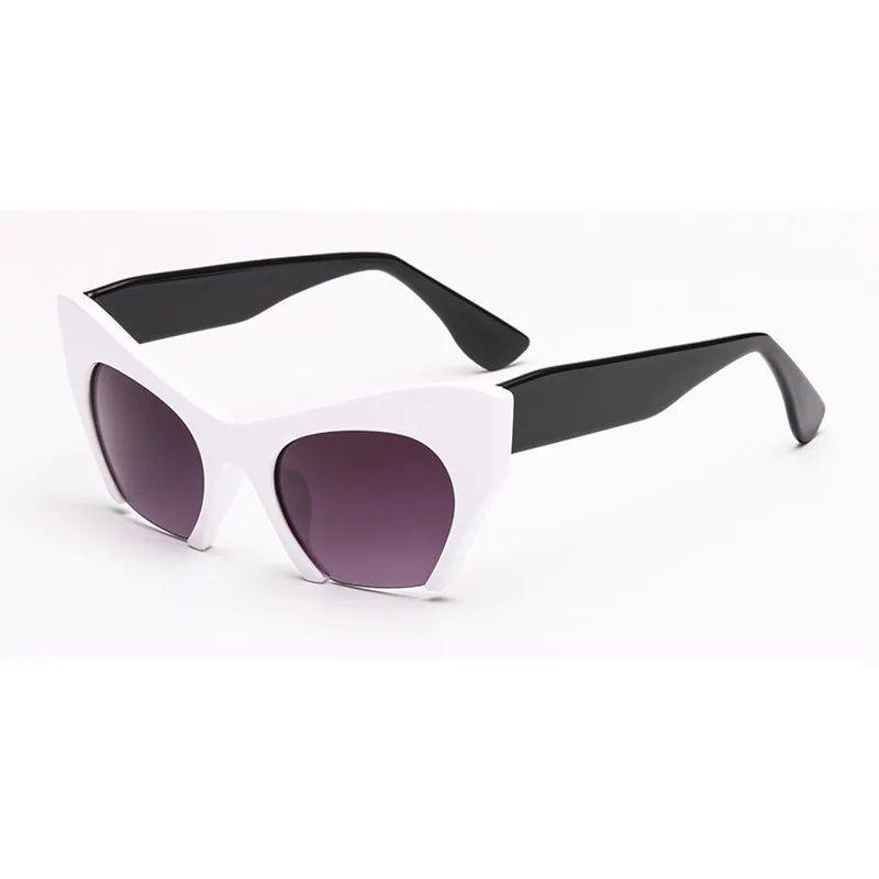 Fashionable Retro Cat Eye Sunglasses with Gradient Lenses and UV400 Shielding - Lucid Fantasy 