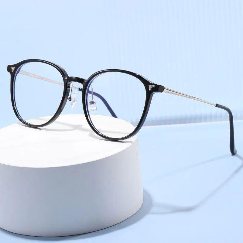 Fashionable Round Rivet Optical Frames with Anti-Blue Light Protection - Lucid Fantasy 