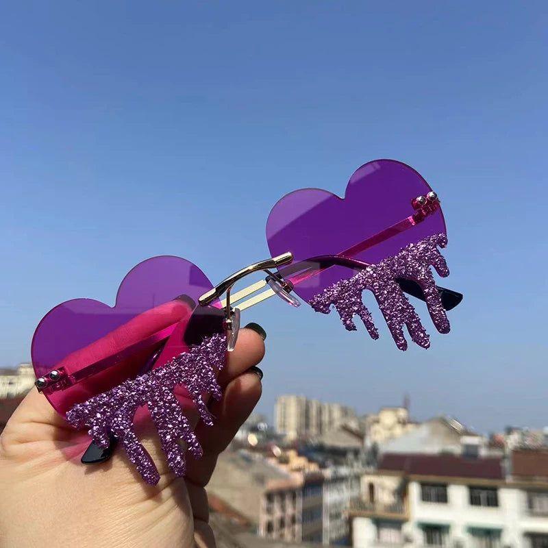 Glamorous Heart-Shaped Rhinestone Sunglasses with UV400 Protection - Lucid Fantasy 