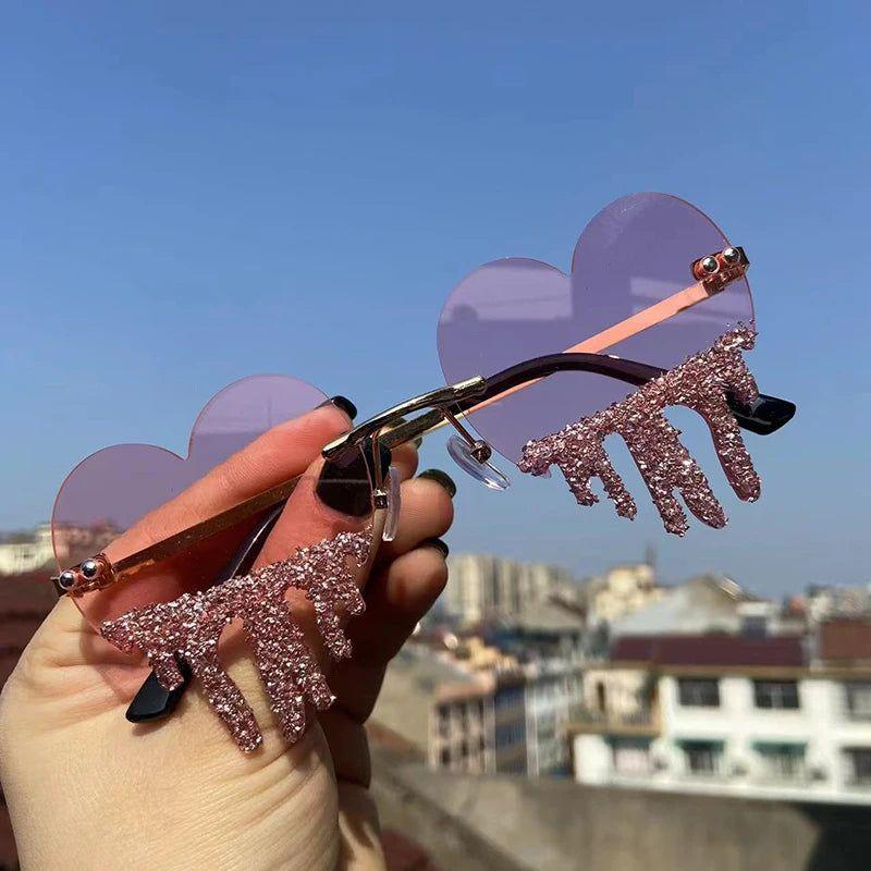 Glamorous Heart-Shaped Rhinestone Sunglasses with UV400 Protection - Lucid Fantasy 