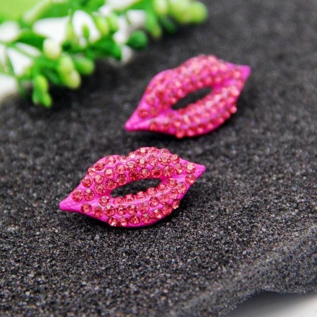 Glamorous Hot Lips Shimmering Stud Earrings - Lucid Fantasy 