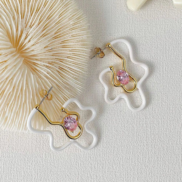 High Quality Fashion Jewelry Irregular Art White Flower Dangle Earrings Gold Color Fashion Jewelry-Lucid Fantasy